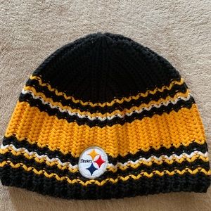 PITTSBURGH STEELER BEANIE!!😍🎉